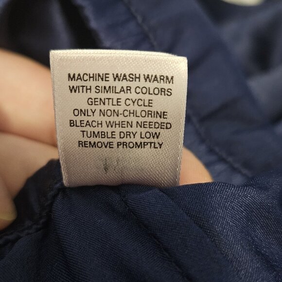 Victoria's Secret Satin Feel Dark Blue Pajama Top & Bottoms Set Womens Medium - Picture 4 of 4